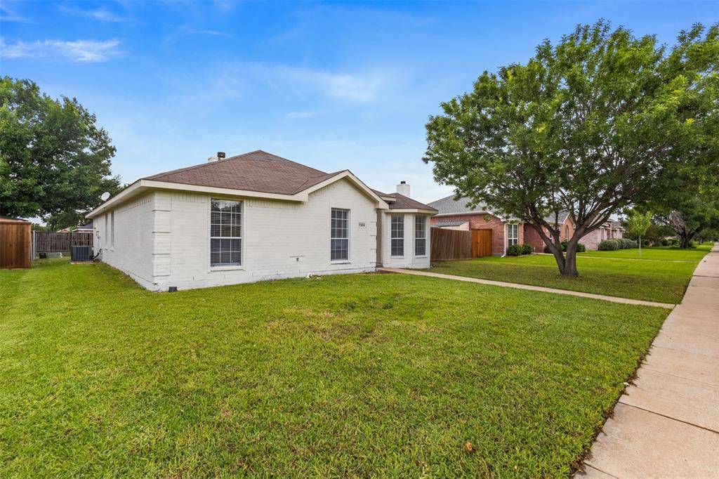 7205 Airline Drive, Rowlett, TX 75089