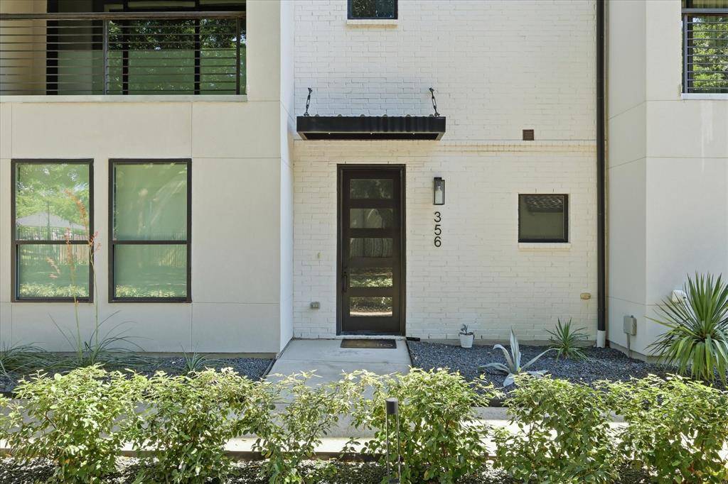 354 Foch Street #B, Fort Worth, TX 76107