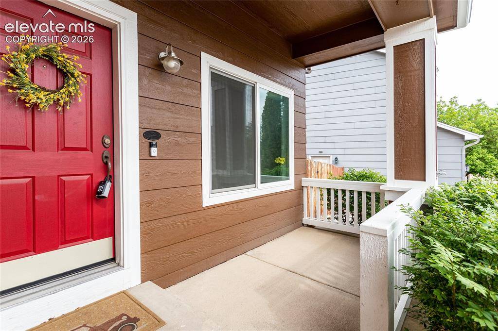 8374 Ravenel DR, Colorado Springs, CO 80920