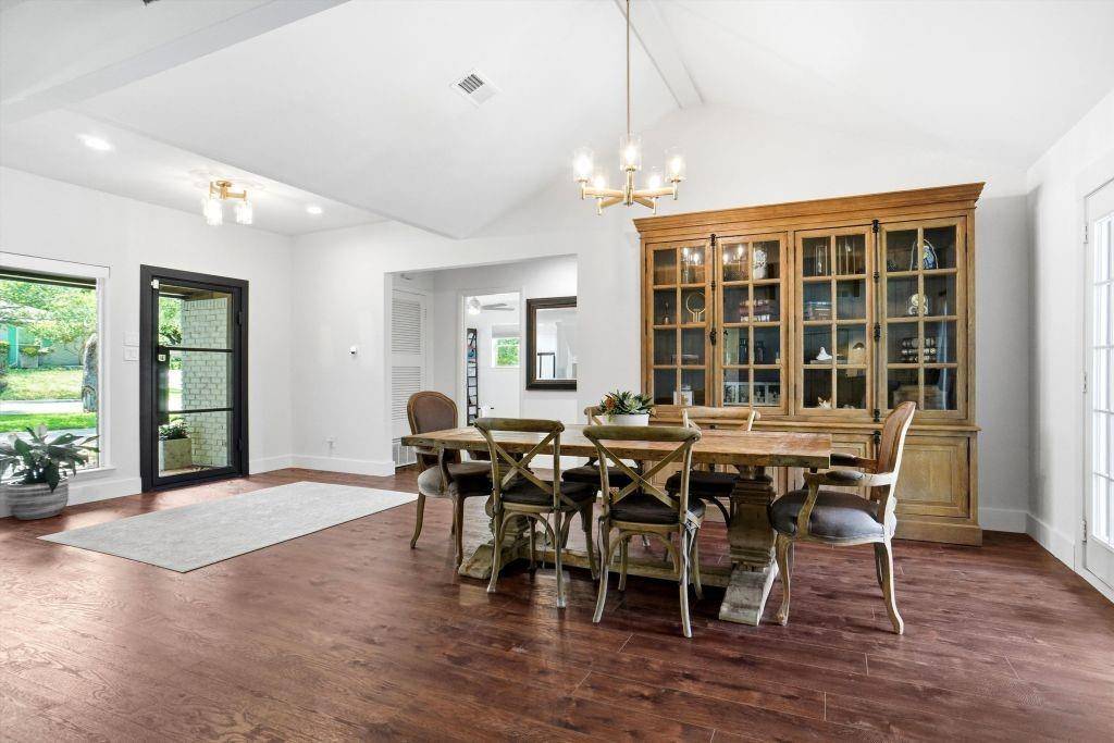 4213 Winding Way, Benbrook, TX 76126