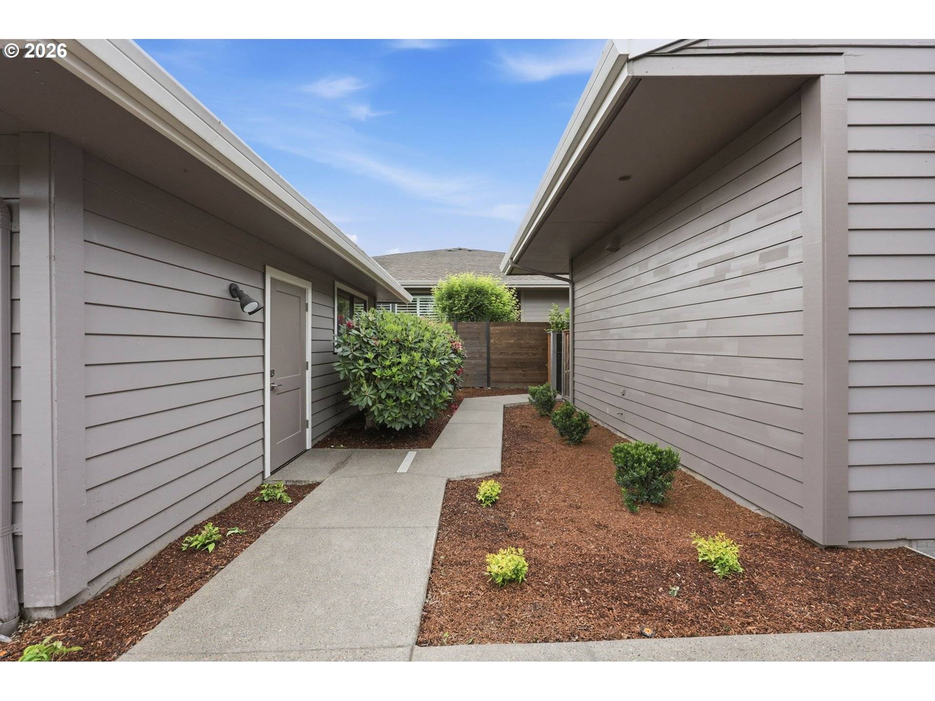 8055 SW WINCHESTER WAY, Wilsonville, OR 97070