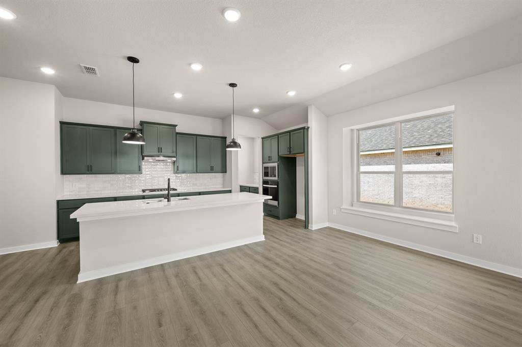 769 Grand Dale Drive, Lavon, TX 75166