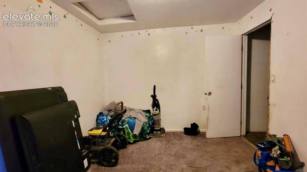 915 E River ST, Pueblo, CO 81001