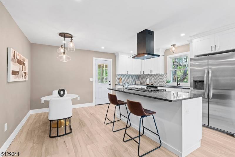 8 Andrea Dr, Vernon Twp., NJ 07462