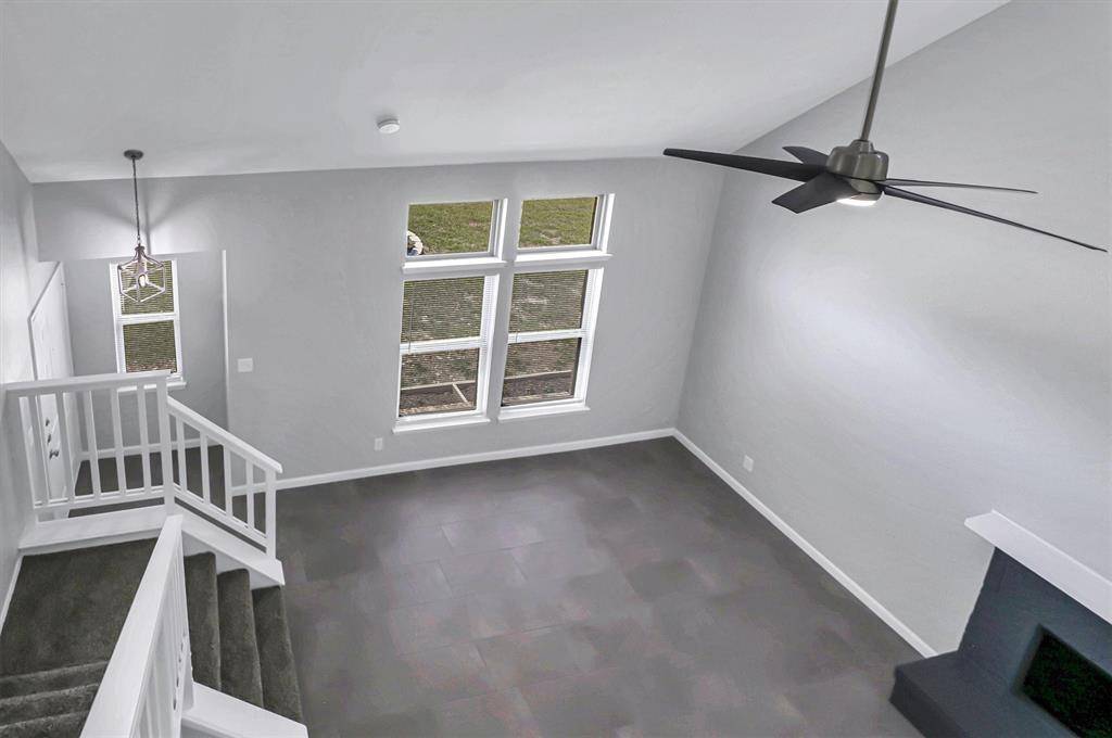 401 S Cannady Drive, Cedar Hill, TX 75104