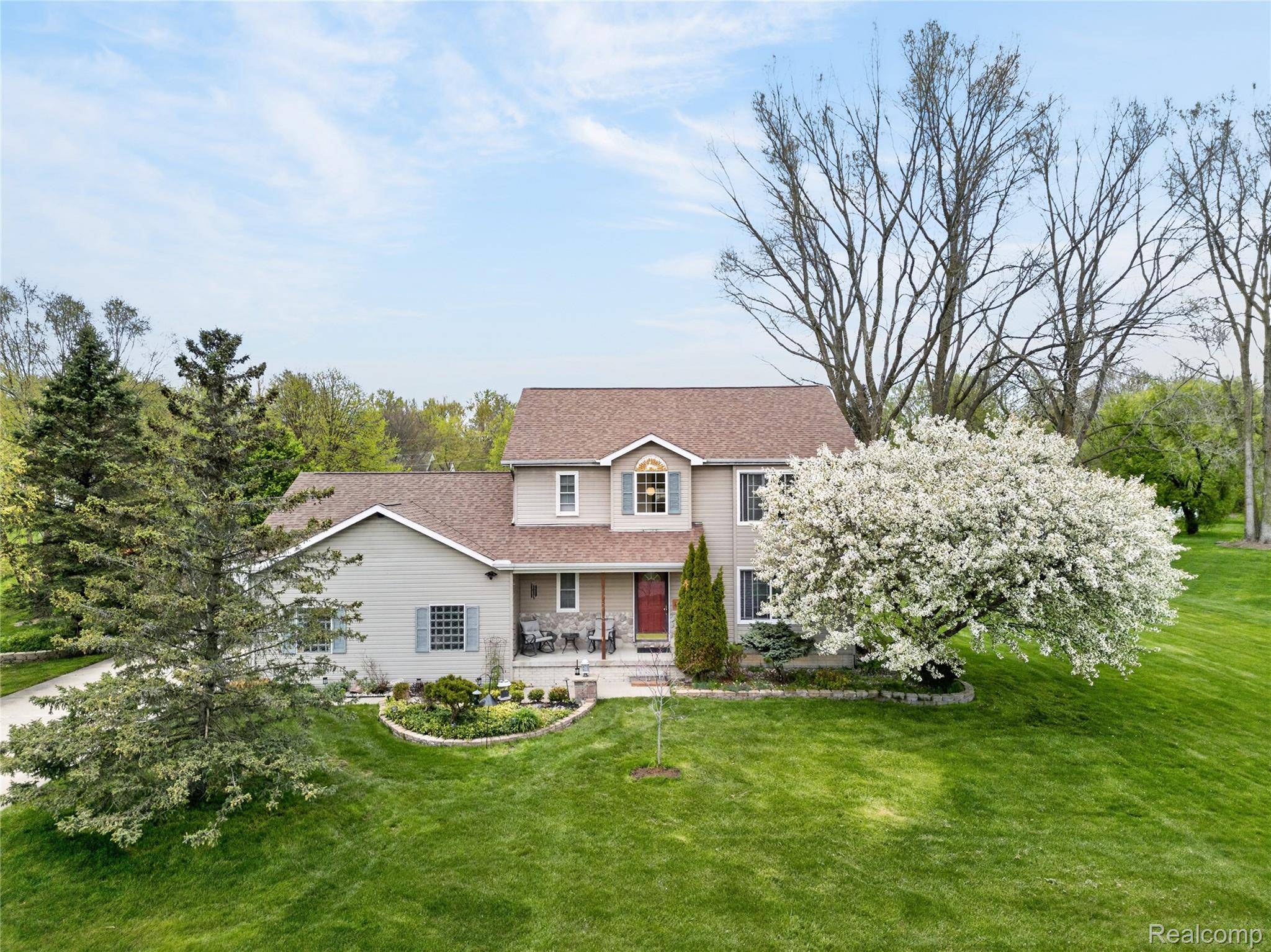 2440 Bull RUN, Oxford Charter Township, MI 48371