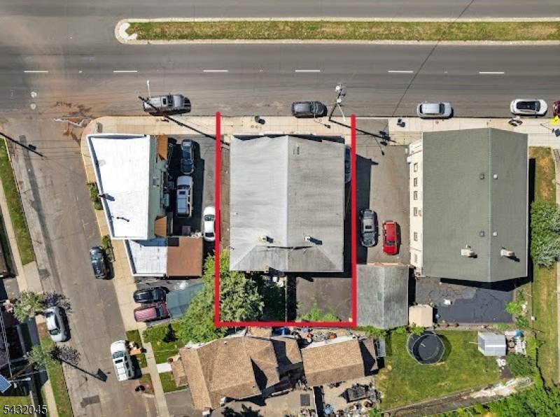 307 W Westfield Ave, Roselle Park Boro, NJ 07204