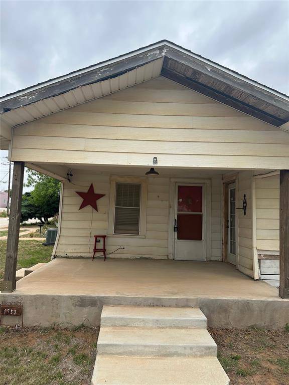 1732 Avenue J, Anson, TX 79501