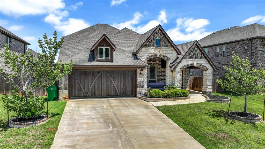429 Joseph Lane, Crowley, TX 76036
