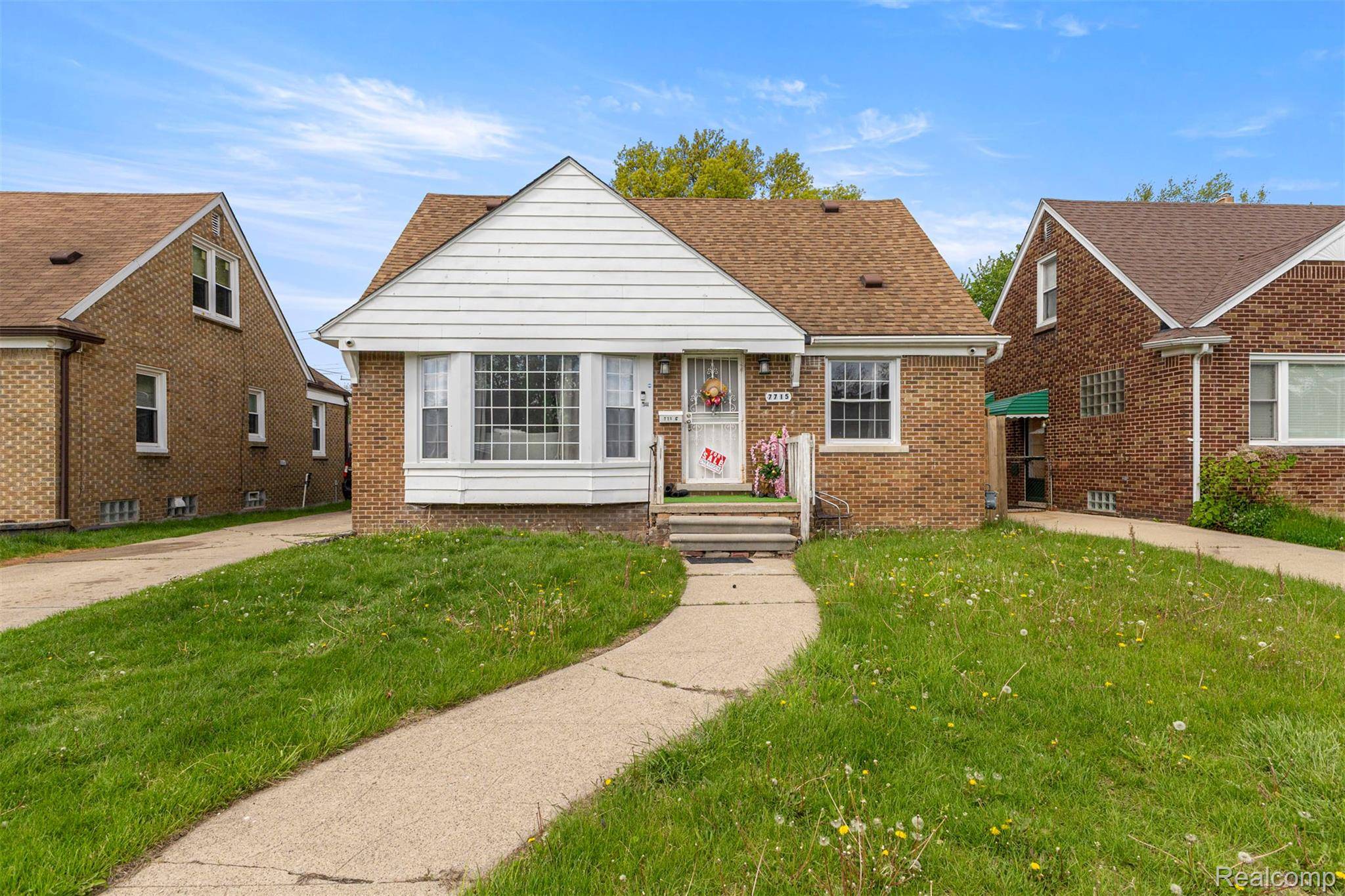 7715 Abington AVE, Detroit, MI 48228
