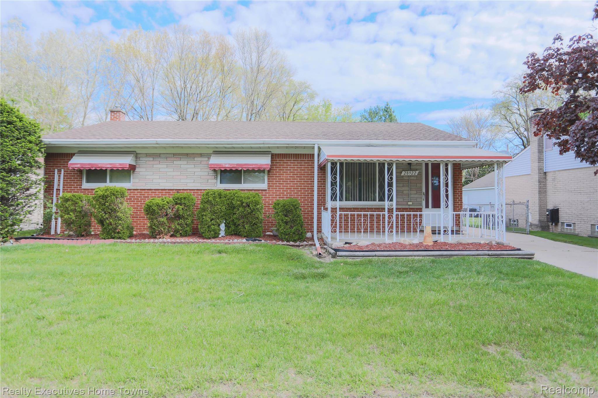 28922 Rayburn ST, Livonia, MI 48154