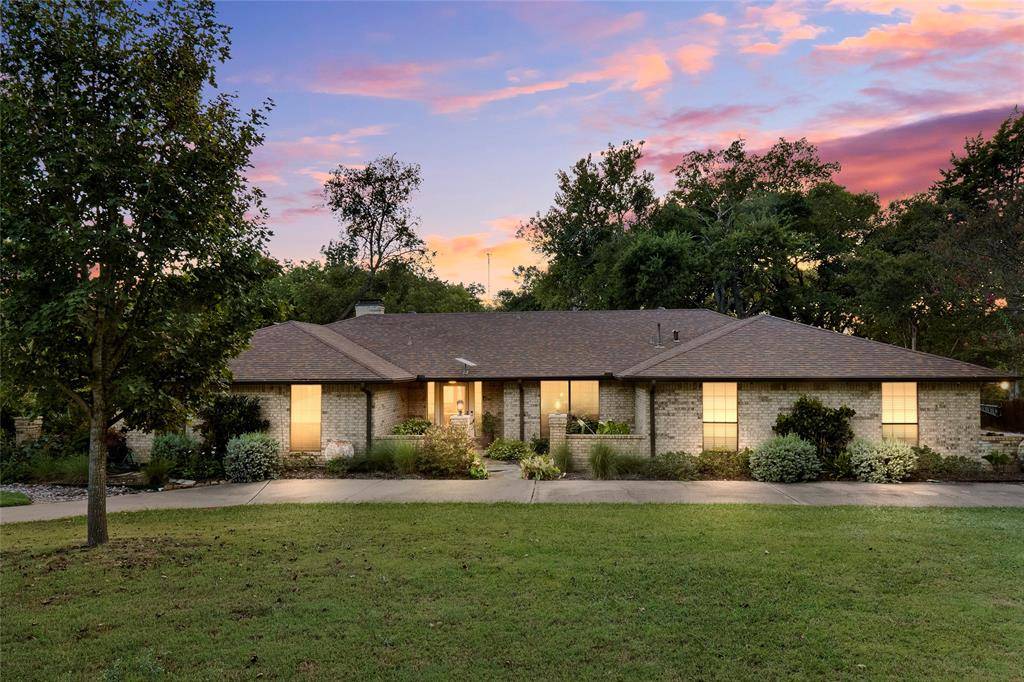 1140 Stoney Creek Drive, Cedar Hill, TX 75104