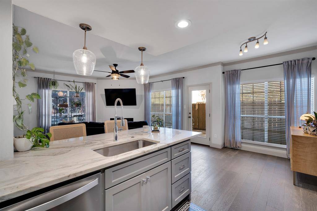 5619 Preston Oaks Road #802, Dallas, TX 75254