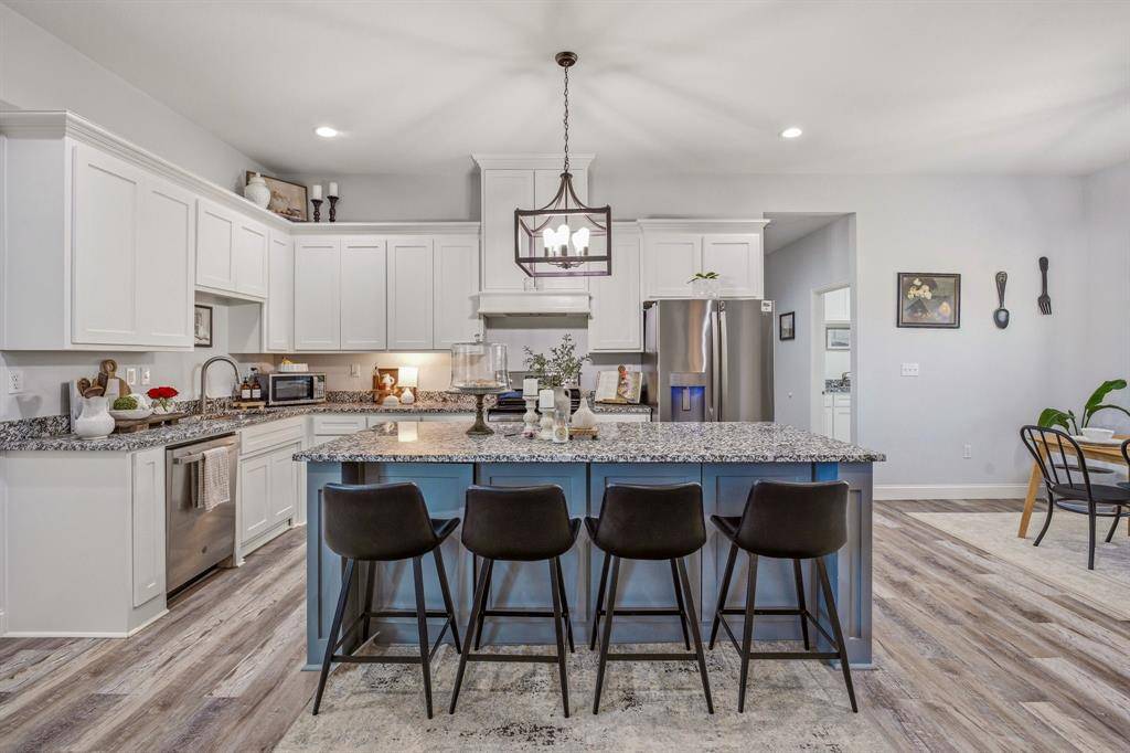 689 Dill Road, Weatherford, TX 76085