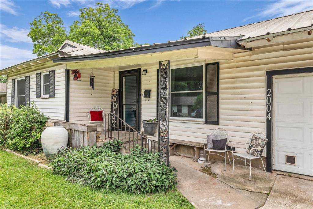 2004 N 40th Street, Waco, TX 76707