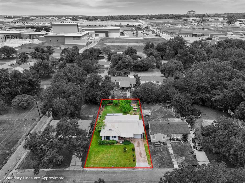 2004 N 40th Street, Waco, TX 76707