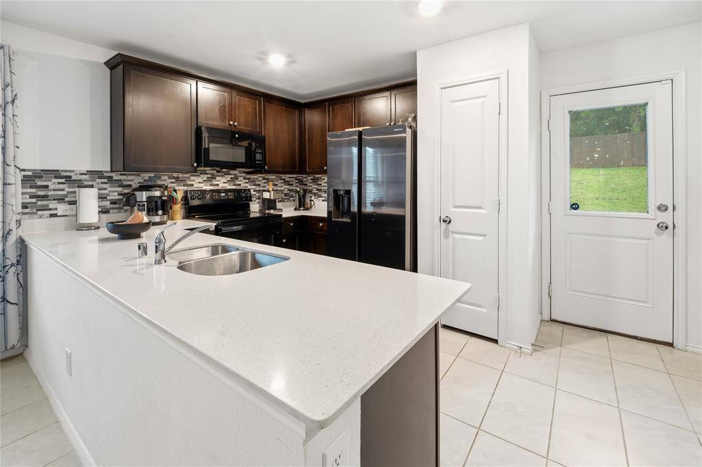 1408 Yachtclub Drive, Pelican Bay, TX 76020