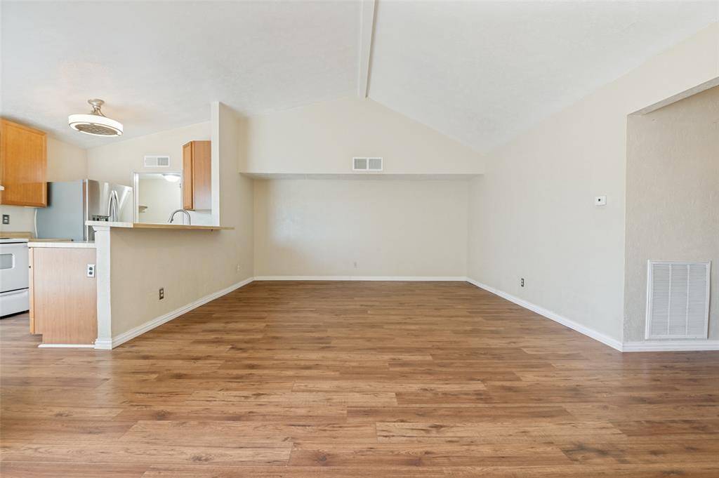 7305 Pineberry Road, Dallas, TX 75249