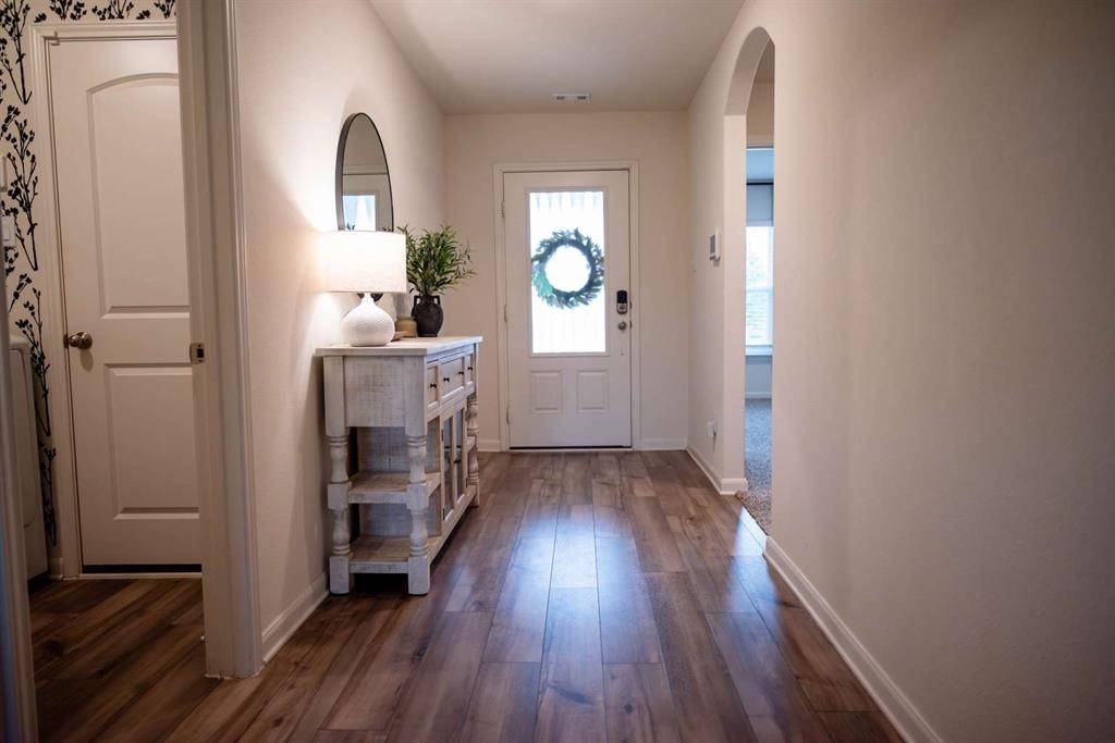 10845 Bass Creek Trail, Fort Worth, TX 76108