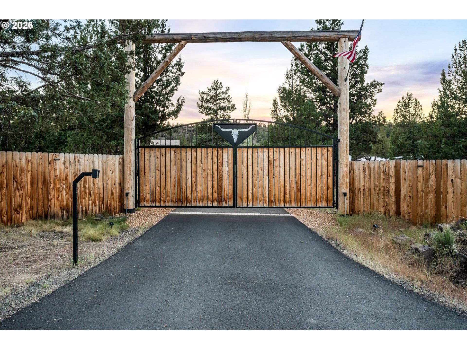 2609 NW 101ST LN, Redmond, OR 97756