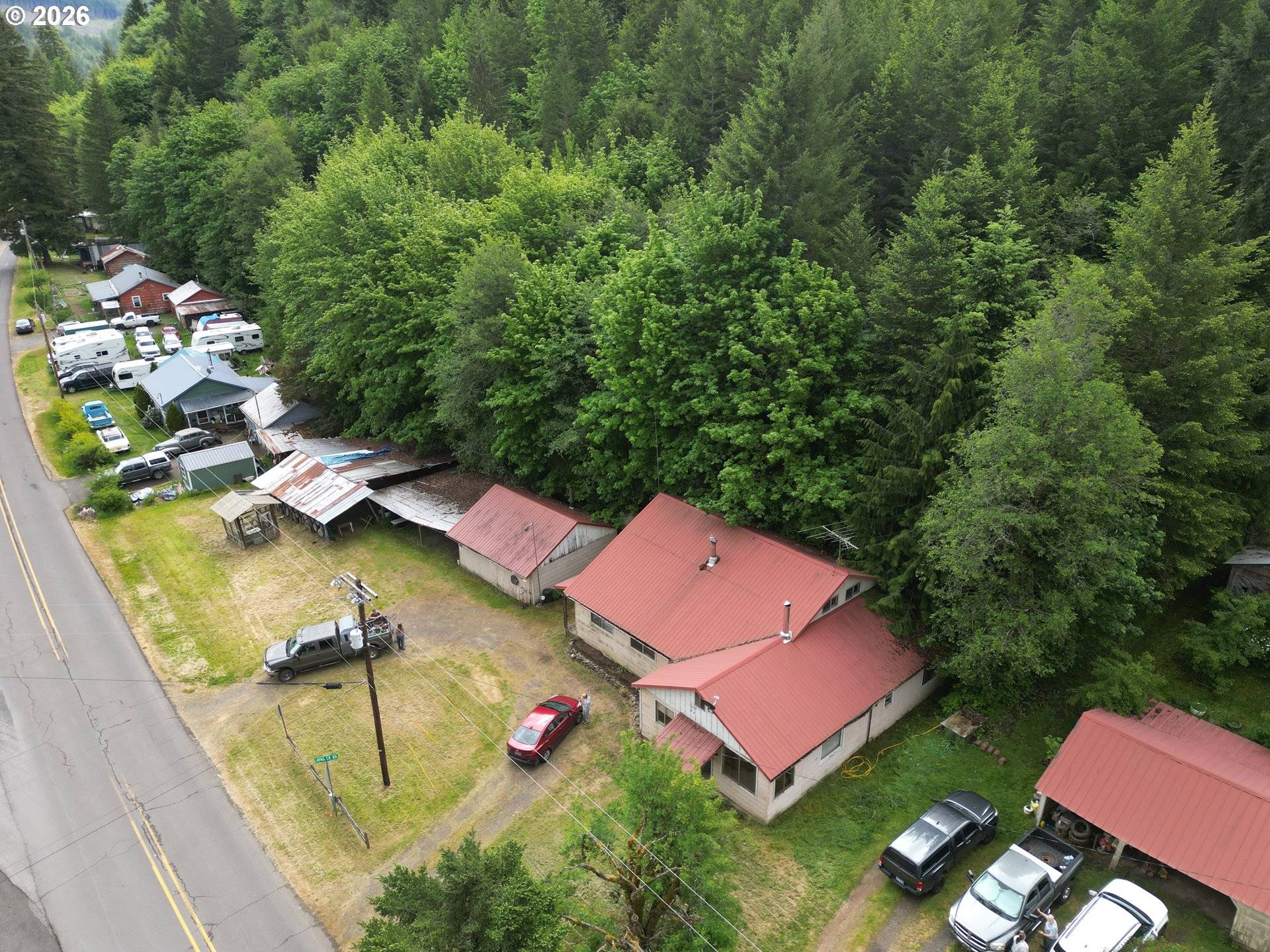 39688 ROW RIVER RD, Dorena, OR 97434