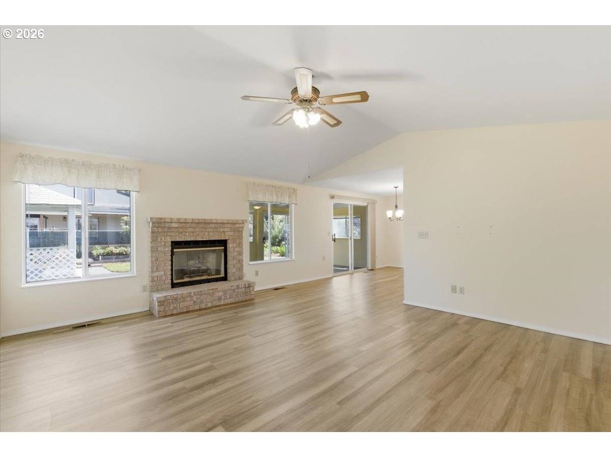 4387 DAVIDSON CT, Albany, OR 97322