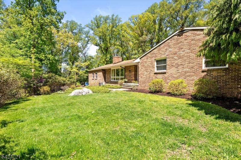 98 Snydertown Rd, East Amwell Twp., NJ 08525