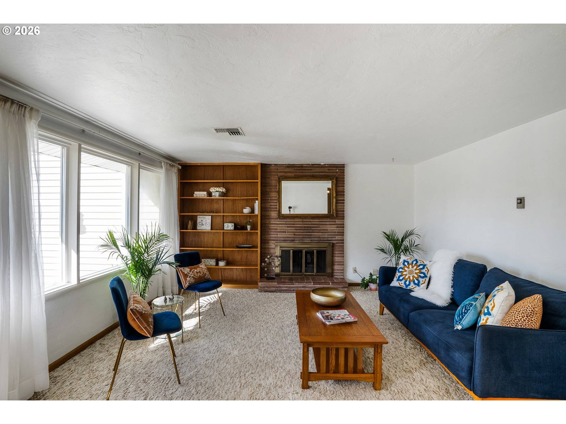 184 E HATTON AVE, Eugene, OR 97404