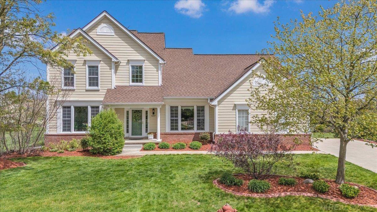 4247 Bold Meadows ST, Oakland Twp, MI 48306