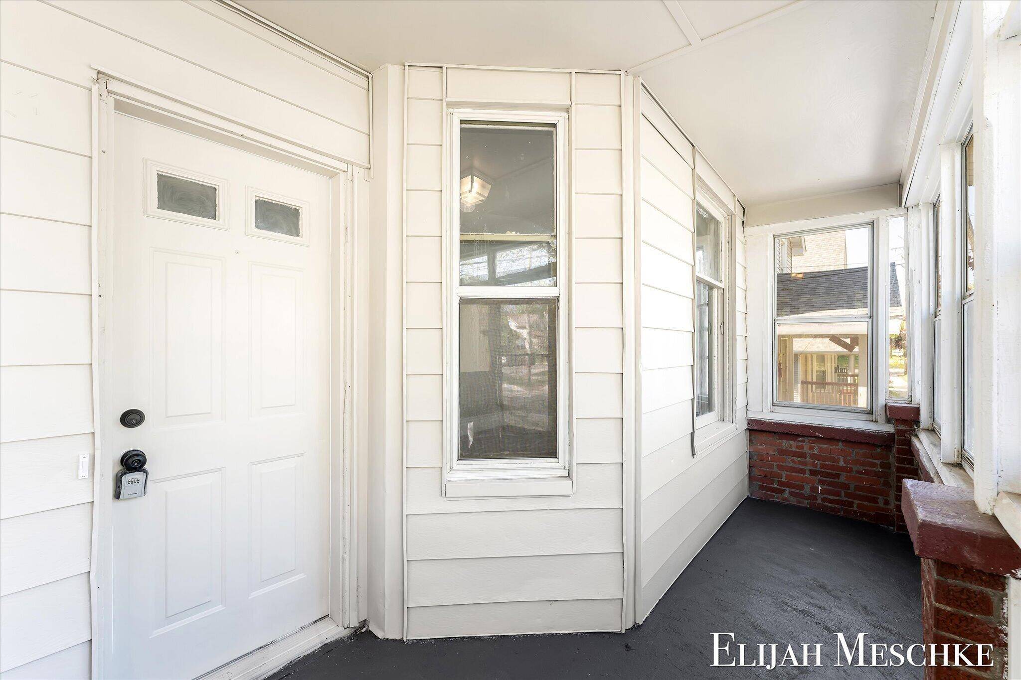 823 Union AVE SE, City Of Grand Rapids, MI 49507