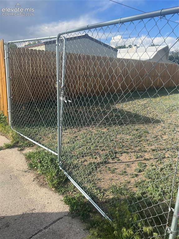 1049 Cambridge AVE, Colorado Springs, CO 80906