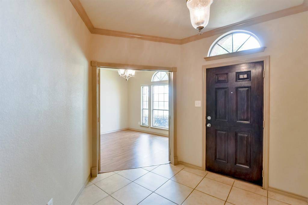 1709 Wild Deer Way, Arlington, TX 76002