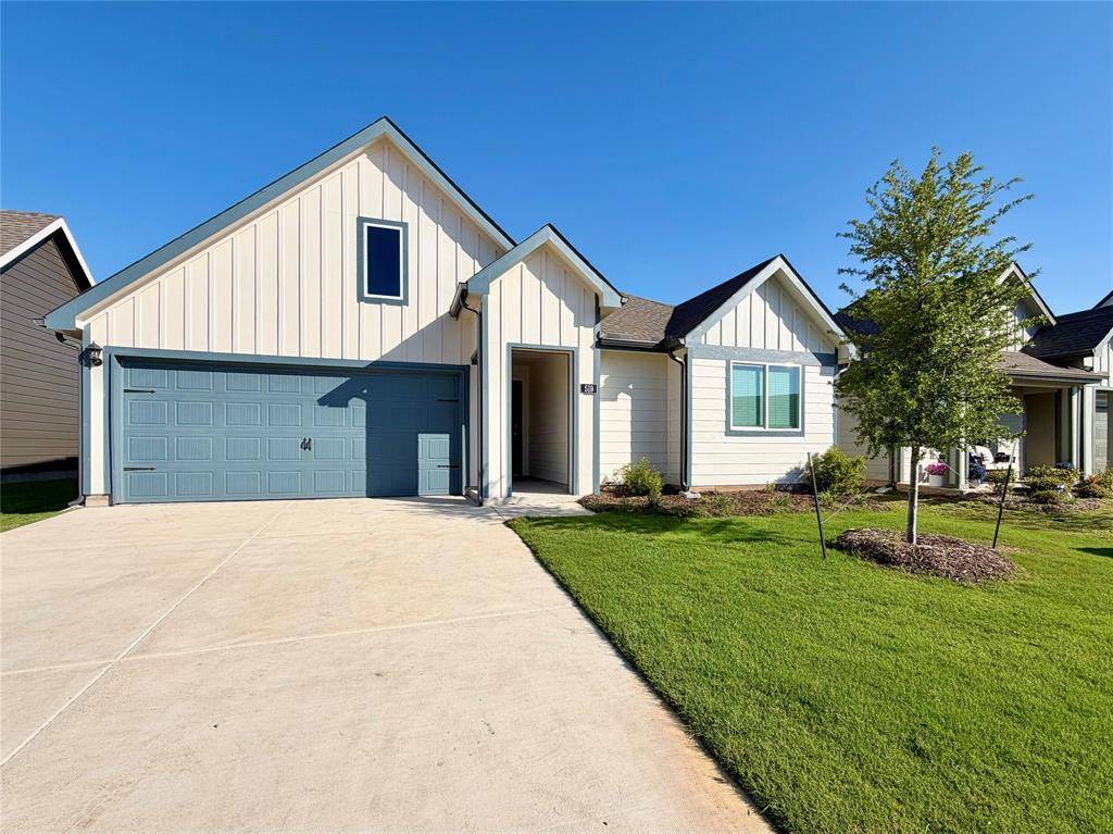 519 Burnett Trail, Canton, TX 75103