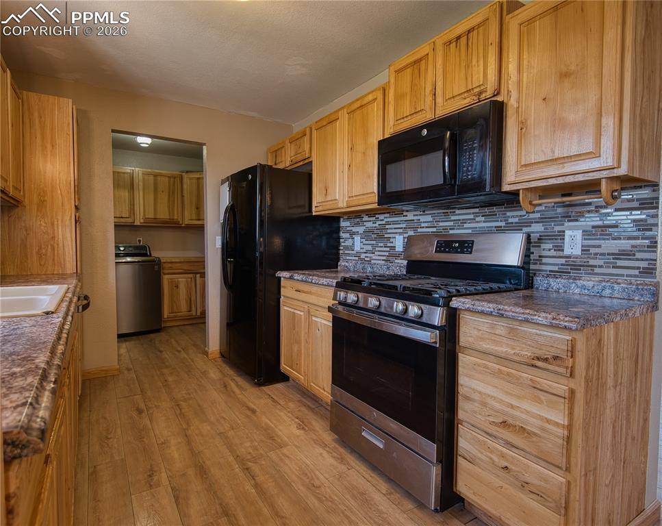62 9th AVE, Penrose, CO 81240