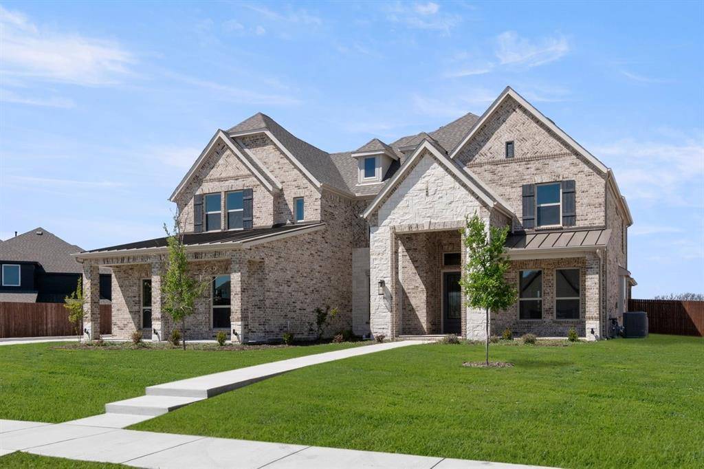 1813 Briarwood Way, Midlothian, TX 76065