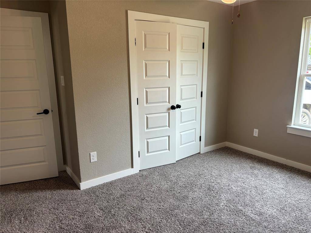 301 NW 23rd Street, Mineral Wells, TX 76067