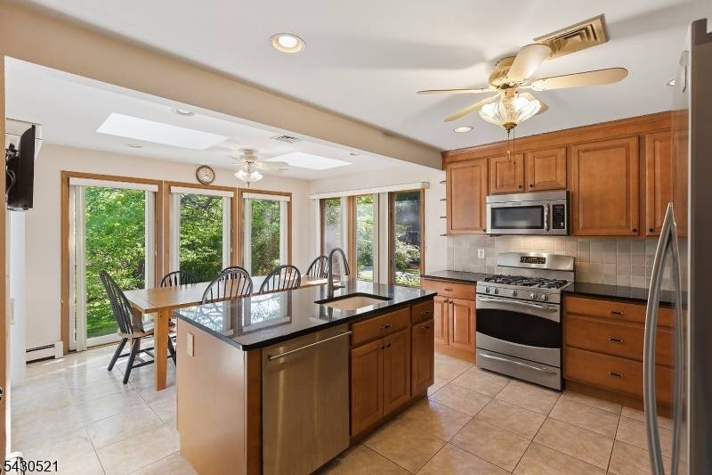 56 Frances Drive, Clark Twp., NJ 07066