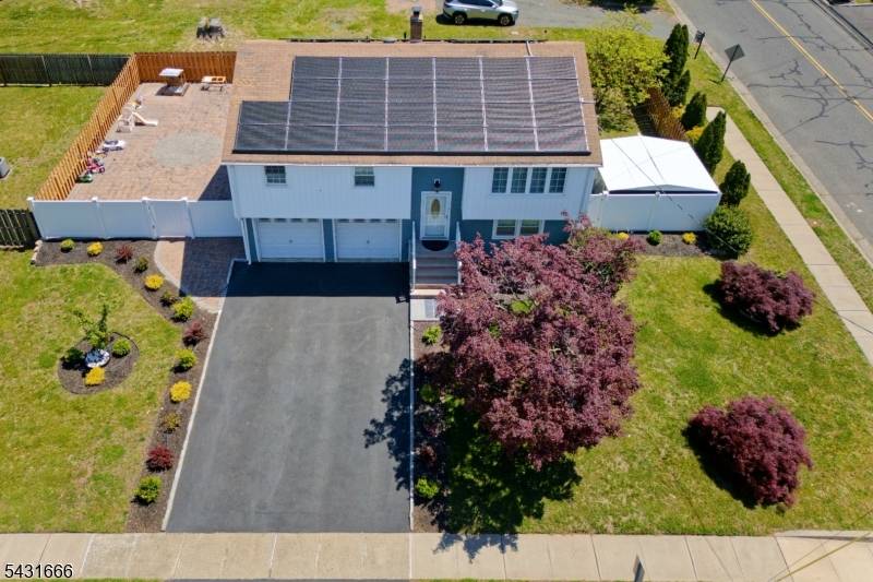 1897 Bell Pl, South Plainfield Boro, NJ 07080