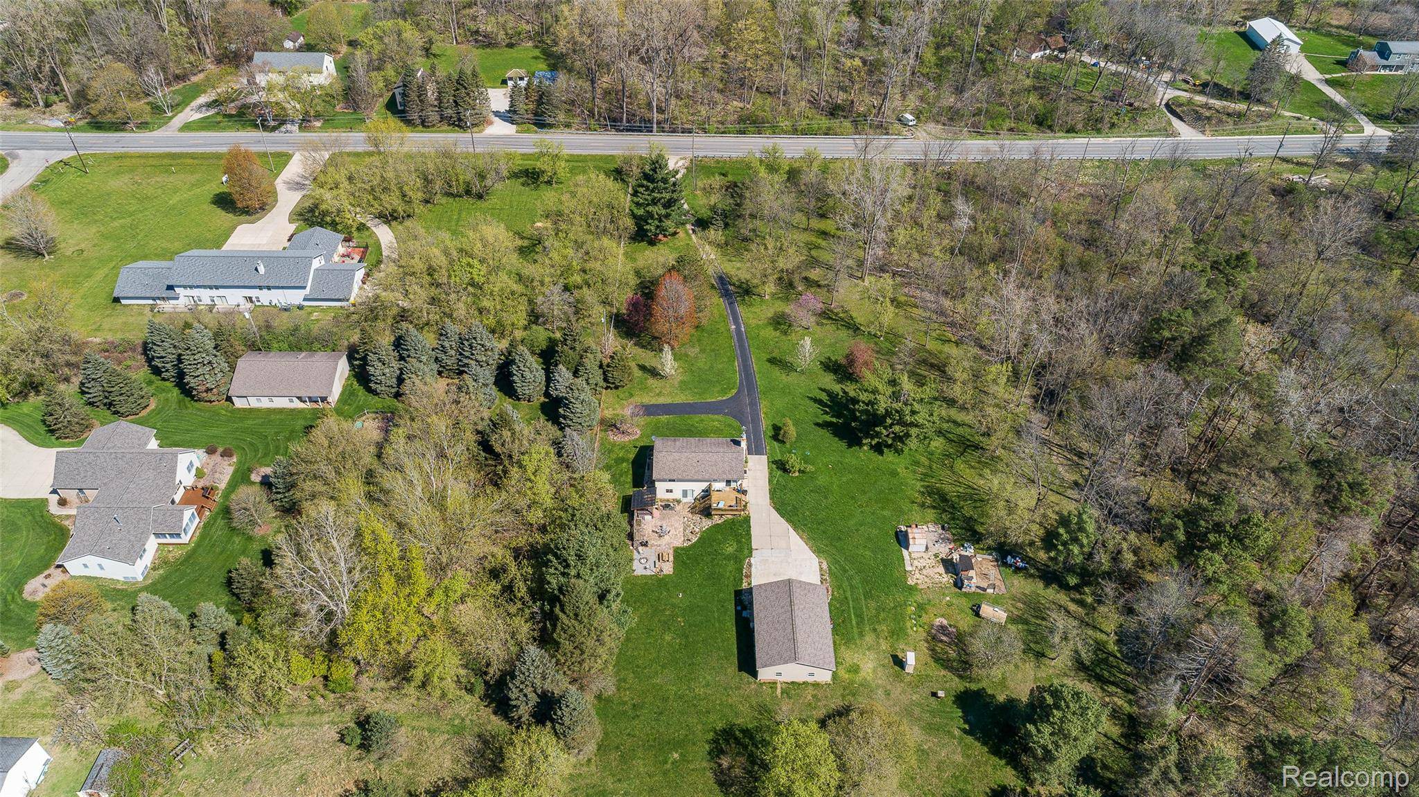 961 Jolly RD, Alaiedon Township, MI 48864