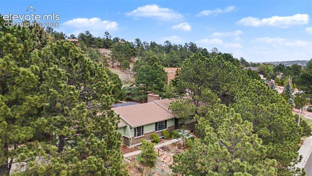 130 E Mikado DR, Colorado Springs, CO 80919