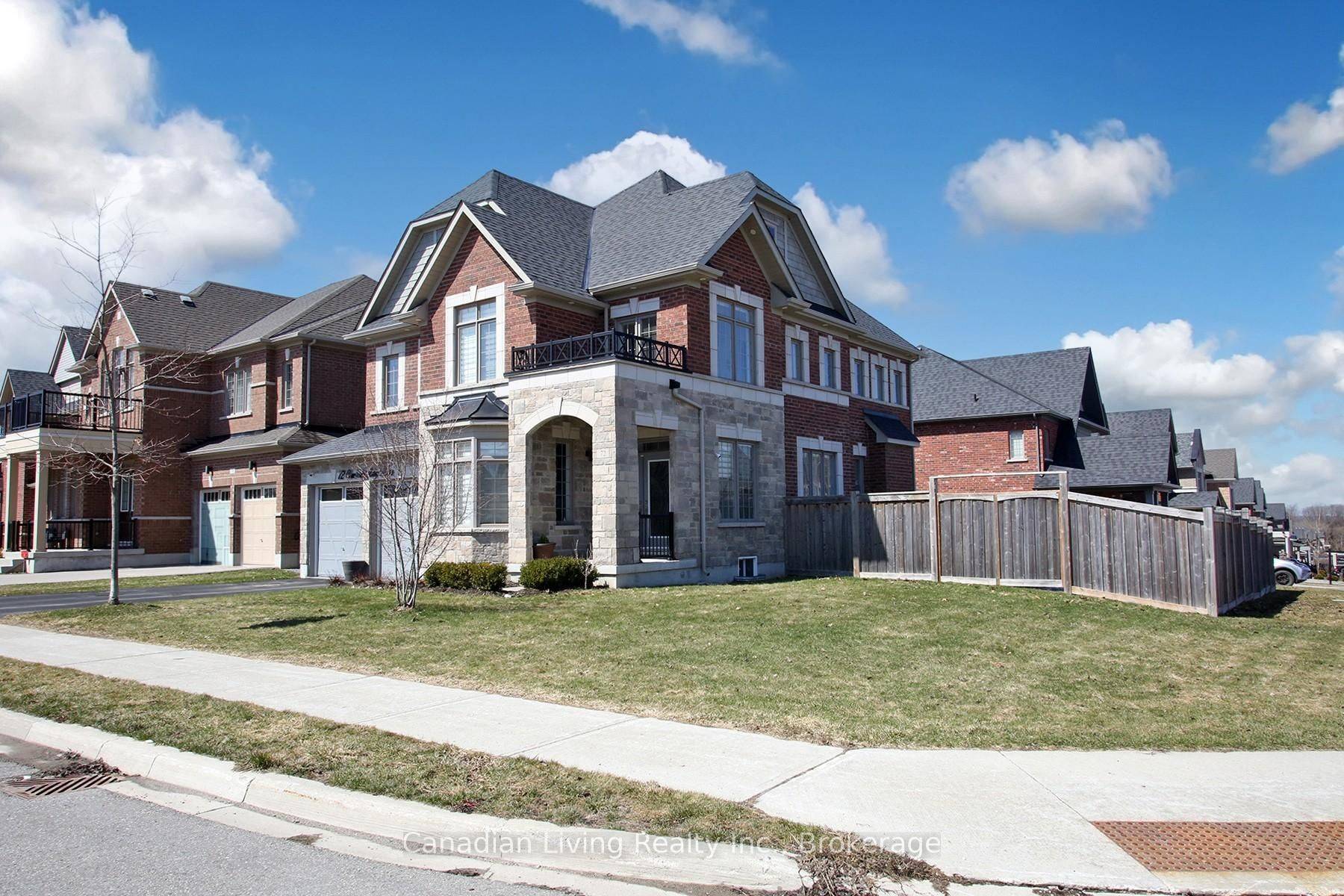 72 Charlotte Abby DR, East Gwillimbury, ON L9N 0S9