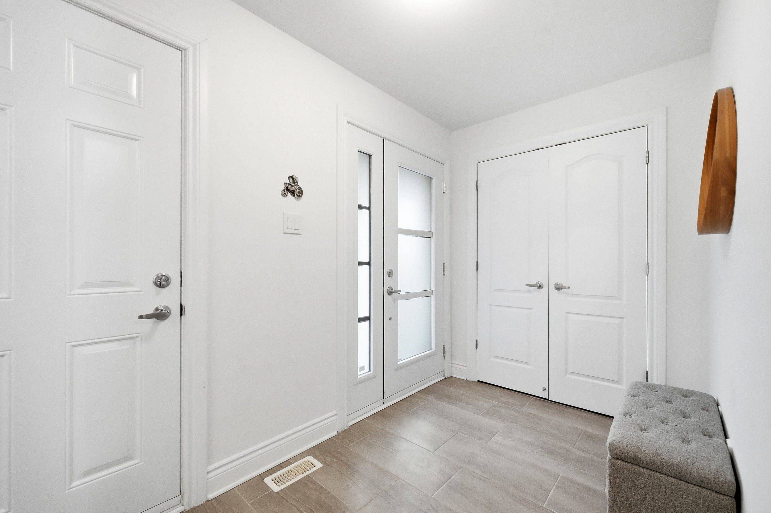 241 Dion AVE, Clarence-rockland, ON K4K 0M3