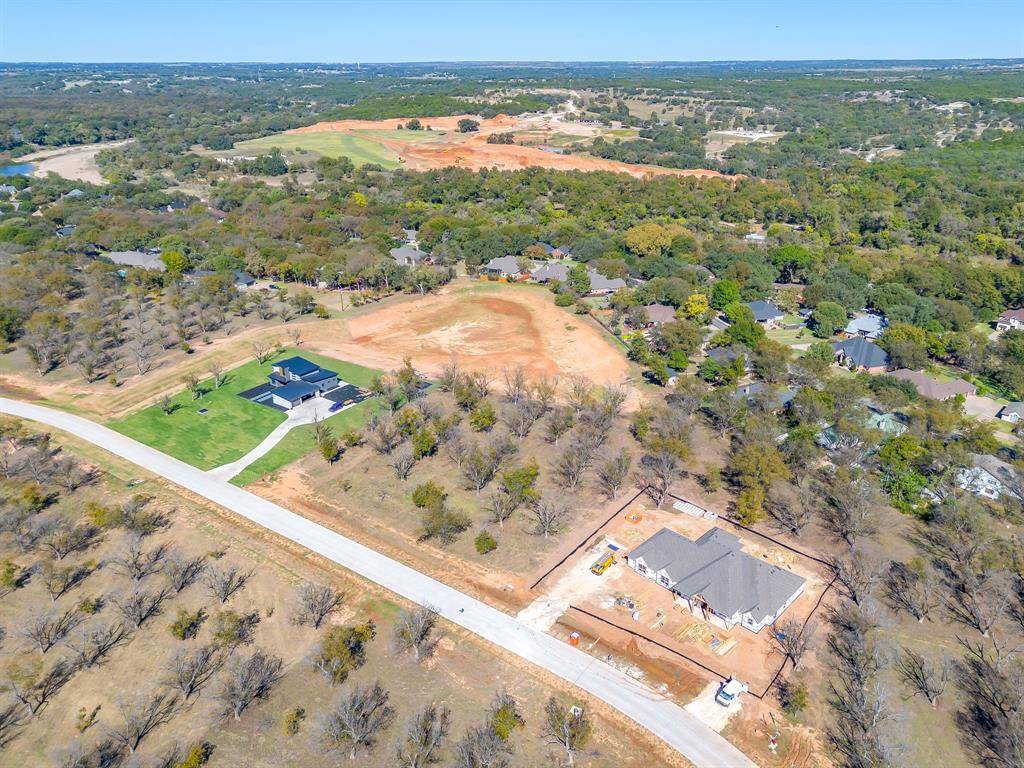 1148 E Landings N, Granbury, TX 76049