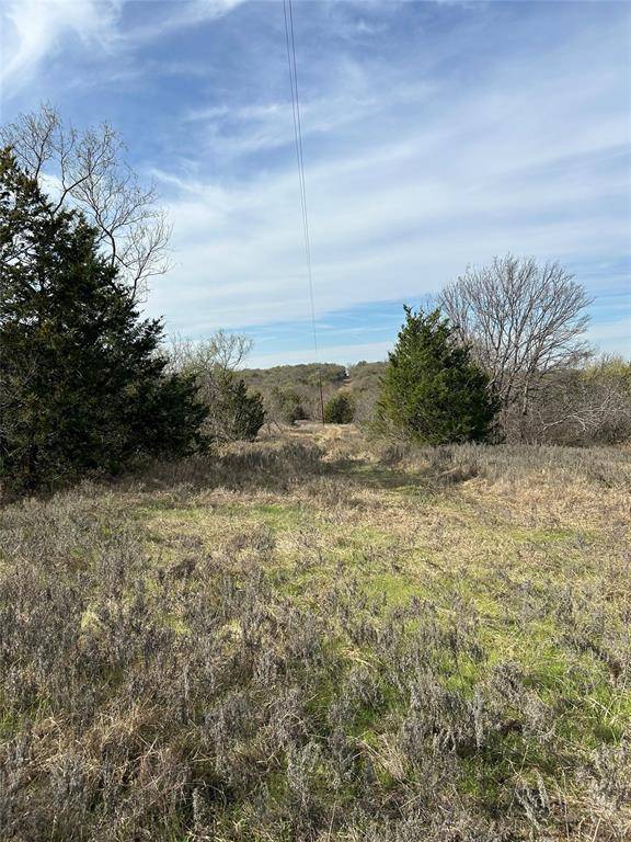 1721 PRARIE GROVE RD, Valley View, TX 76272