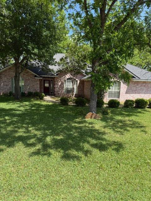 9009 Pleasant Hill Drive, Granbury, TX 76049