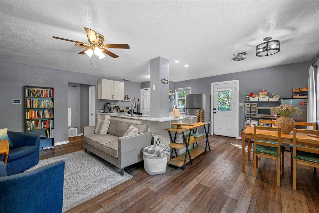 2816 S 3rd Street, Waco, TX 76706
