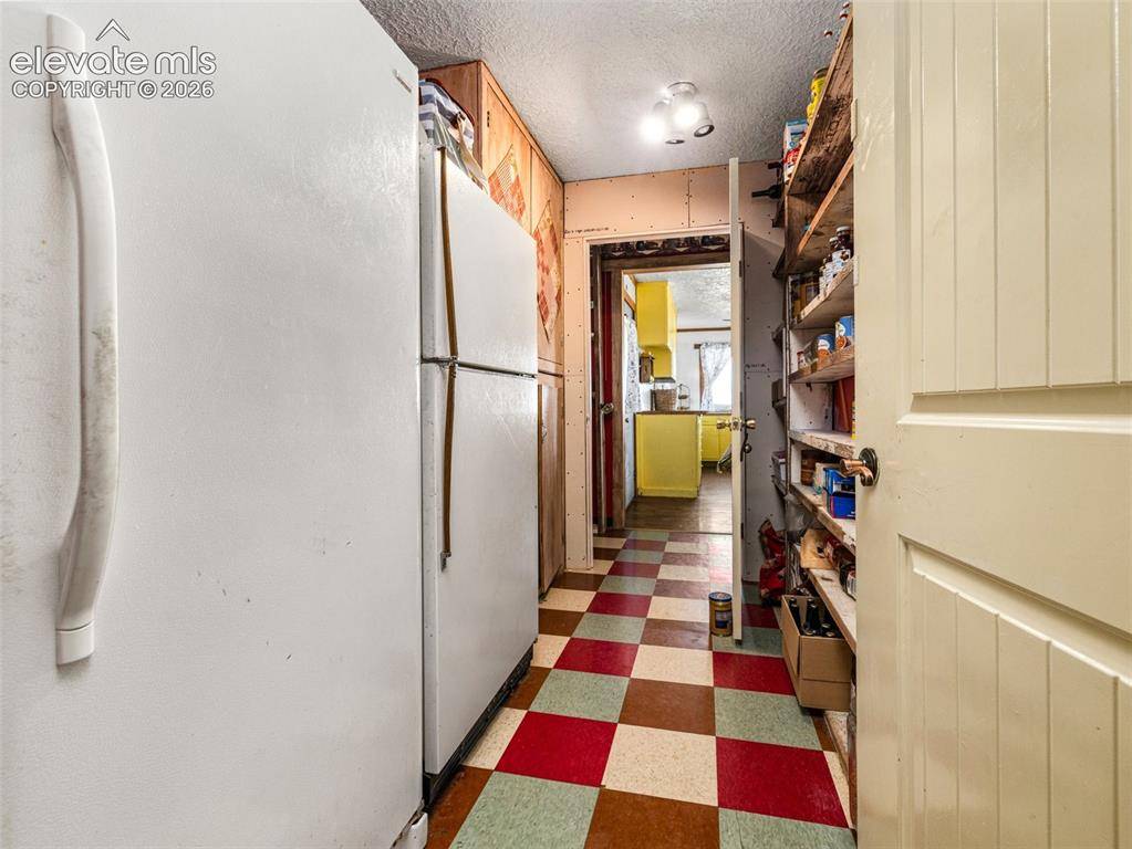 6160 Waterbarrel RD, Beulah, CO 81023