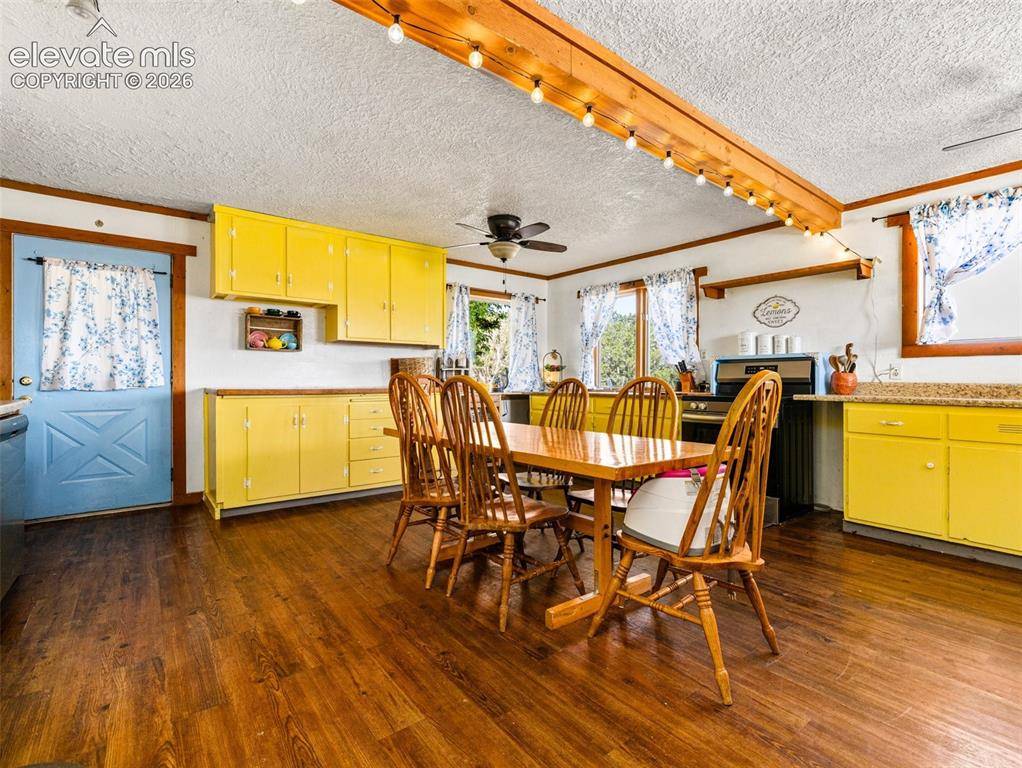 6160 Waterbarrel RD, Beulah, CO 81023