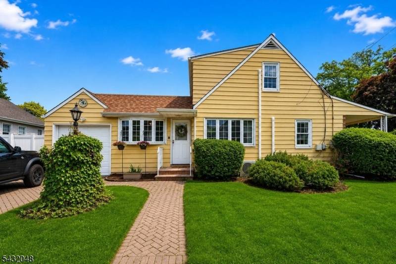 21 5Th Ave, Linden City, NJ 07036