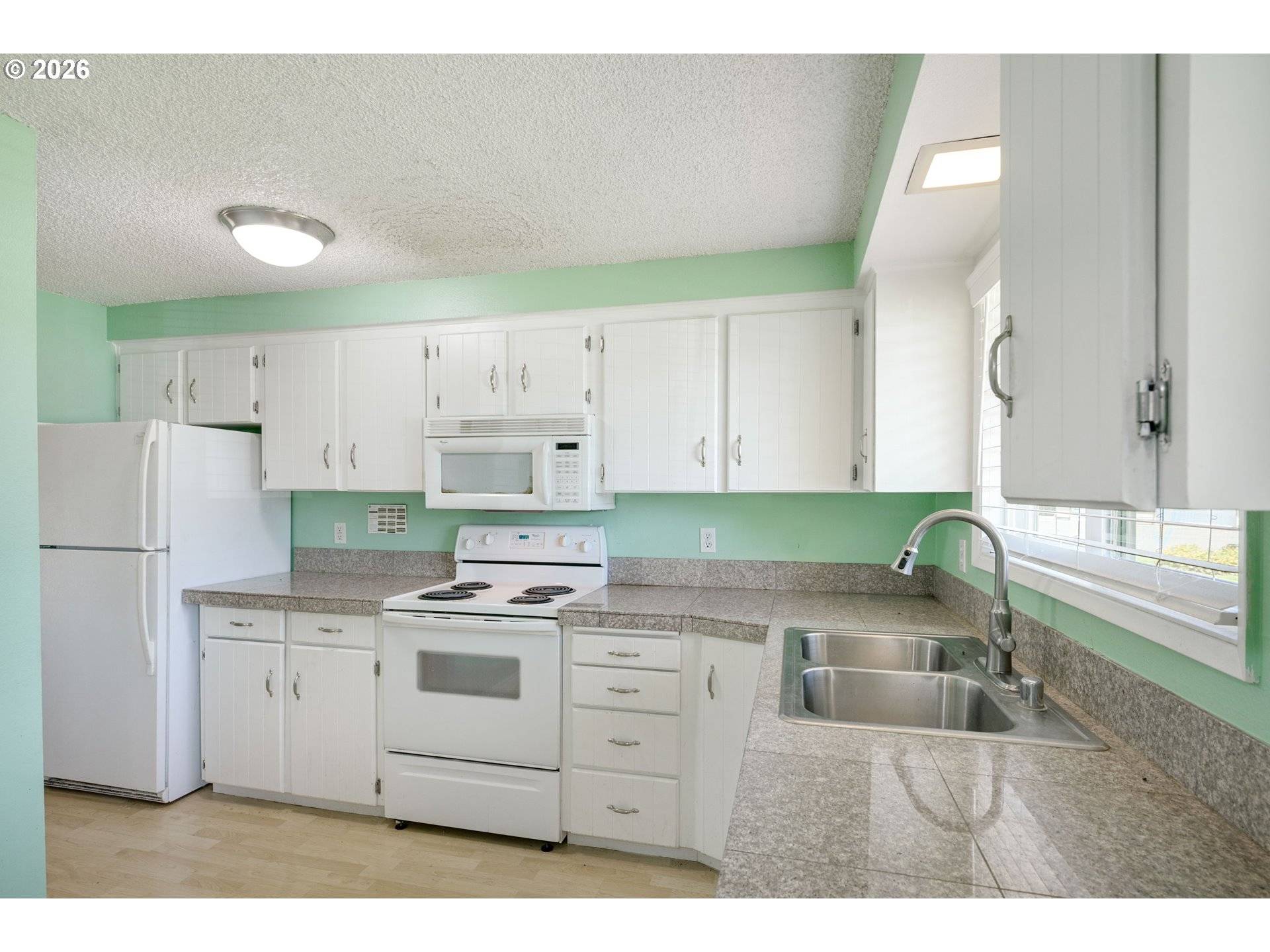 13600 NE 18th ST #26, Vancouver, WA 98684